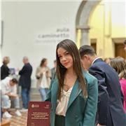 Laureata in ingegneria biomedica offre lezioni di matematica e aiuto compiti a studenti di medie e superiori